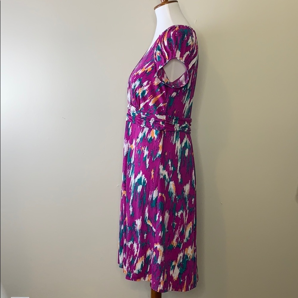 ECI Purple Abstract Print V-Neck Dress 10 - Picture 4 of 7